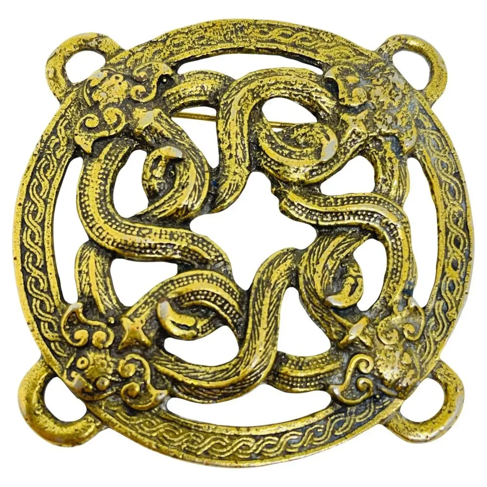 ALVA MUSEUM signed vintage artisan designer brooch